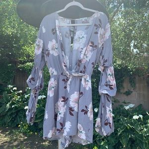 floral long sleeve romper 💜💐